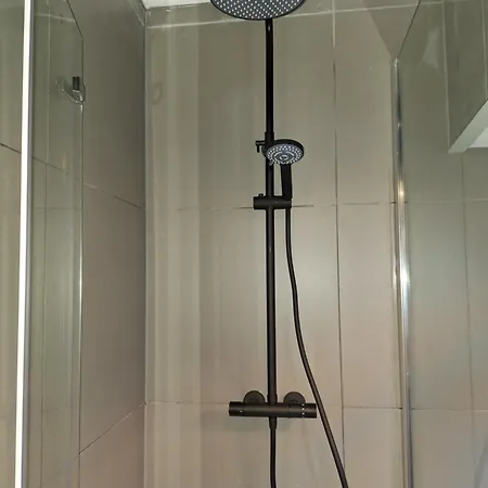 Bed & Bike Pensionat 3*